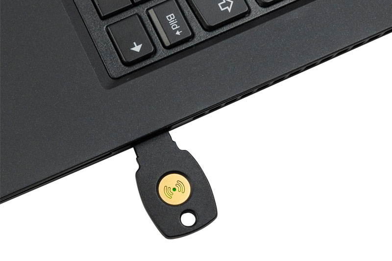 FEITIAN-K9+-with-DESFire-Sicherheitstoken-Laptop